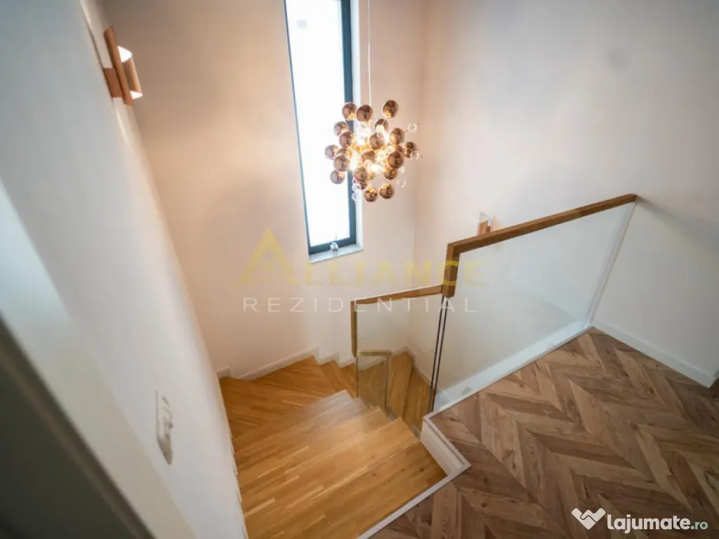 Casa Str. Miorita – | 4 dormitoare | Teren 550 mp 