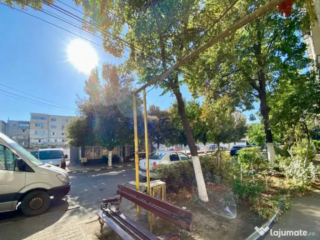 Apartament 2 camere situat in Str. Decebal- Bd. Daciei 