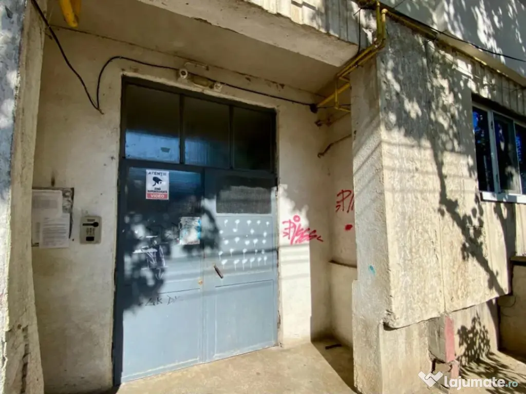 Apartament 2 camere situat in Str. Decebal- Bd. Daciei 