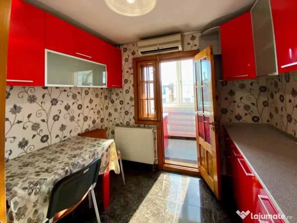 Apartament 2 camere situat in Str. Decebal- Bd. Daciei 