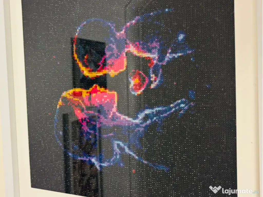 vind la pachet: cort nou,butelie plina,vermorel,mașina de tuns iarbael. Set masa cu fotolii ptr. gradina 