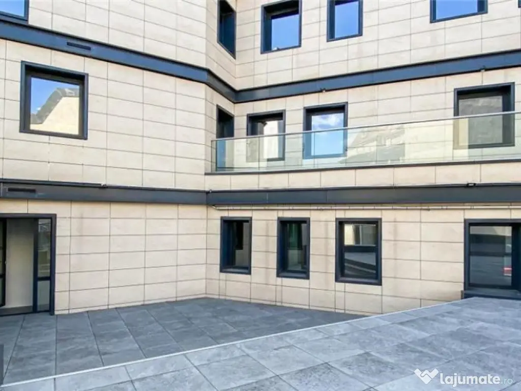 Dacia Spatiu Birouri 15 Euro/ mp 