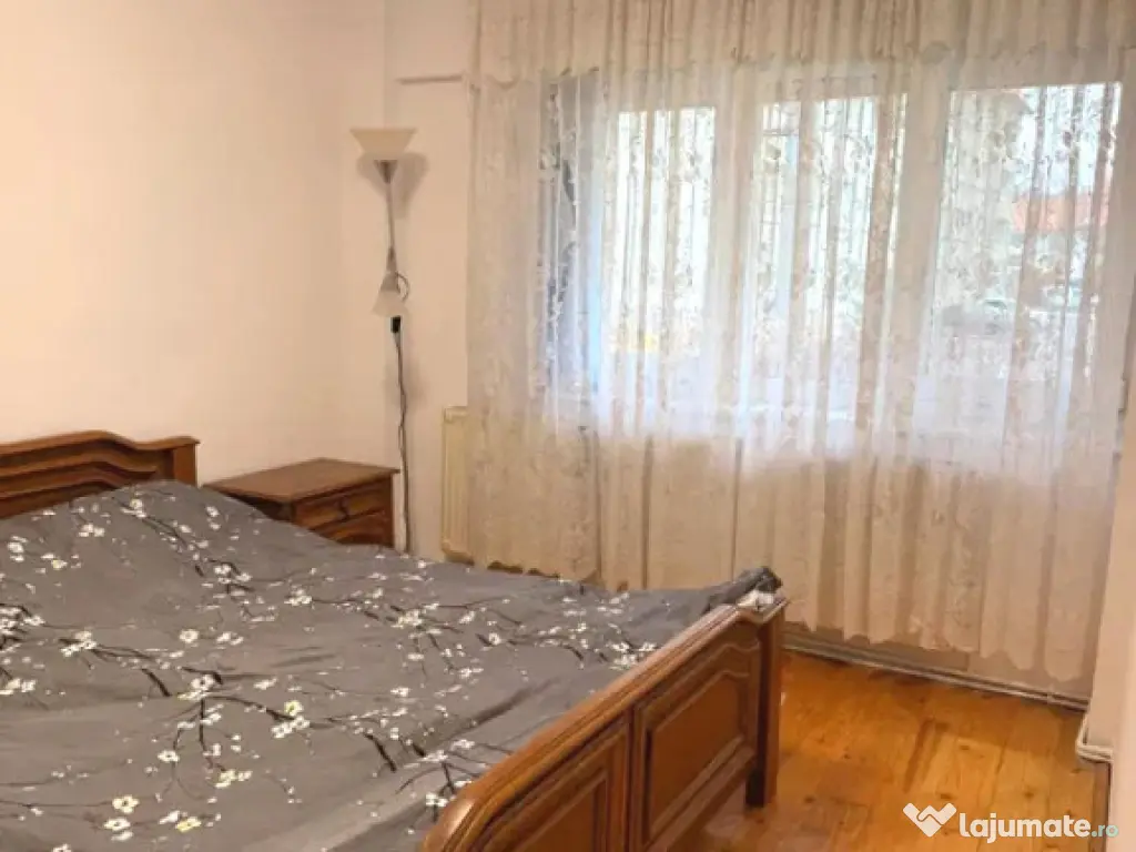 Apartament 2 camere decomandate Parcul Sub Arini 