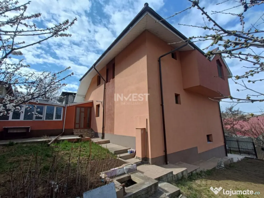 Casa 5 camere-strada principala - Tomesti 