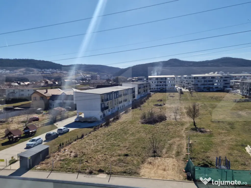 Apartament cu 2 camere, semifinisat, parcare subterana, zona