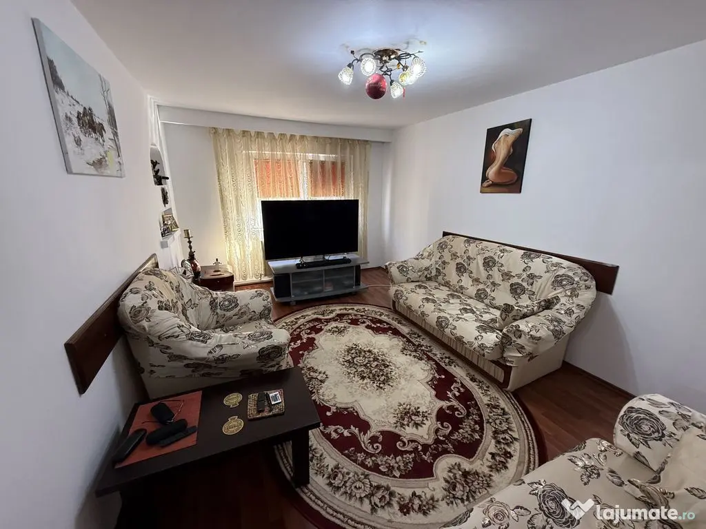 Apartament 3 camere zona Tomis Nord 