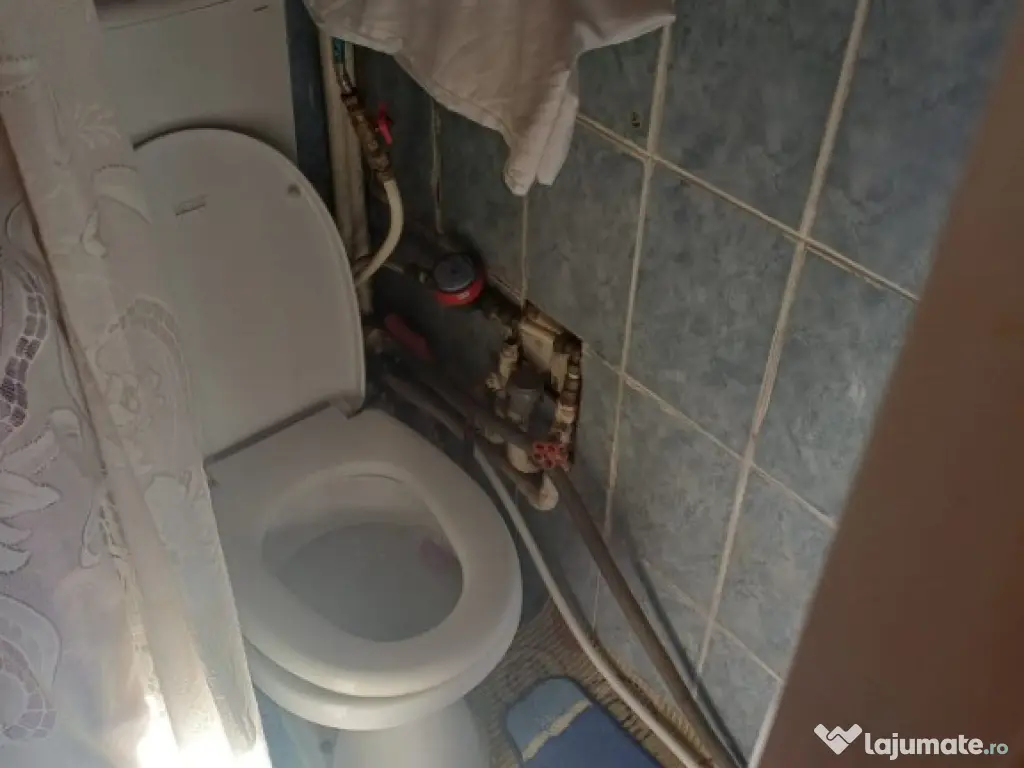 Podu Ros Licceul Miu Garsoniera cu baie 