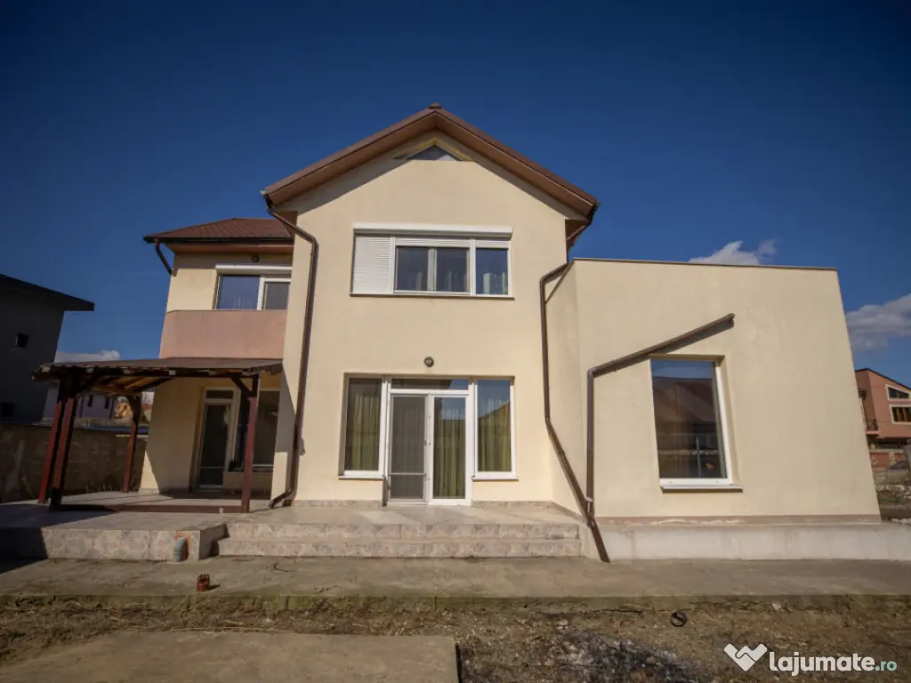 Casa P+1, situata in orasul Navodari 