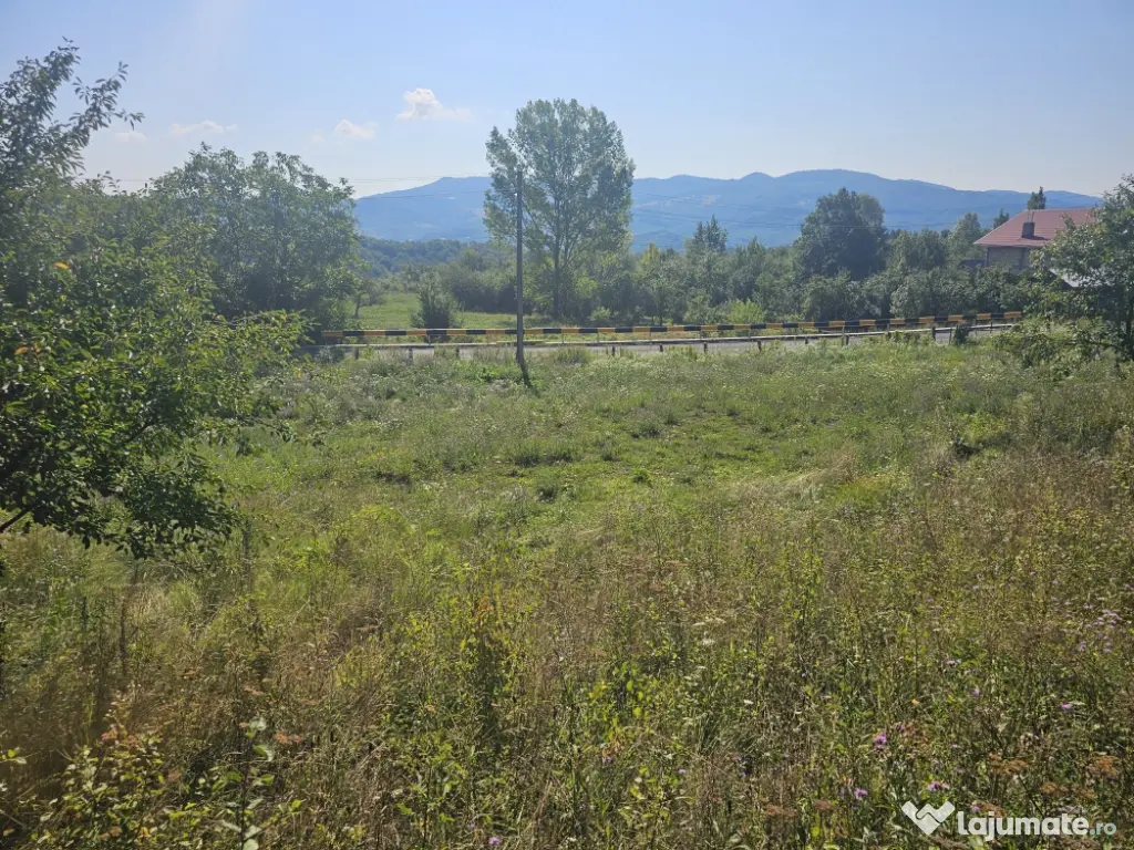 Loturi de vânzare teren 1045mp! 