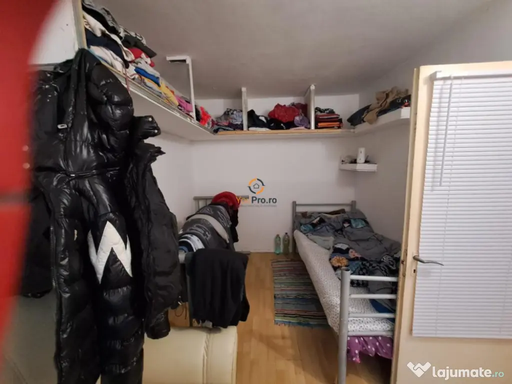 Ocazie! Apartament 2 camere la Parter Zona Sagului cu centra 