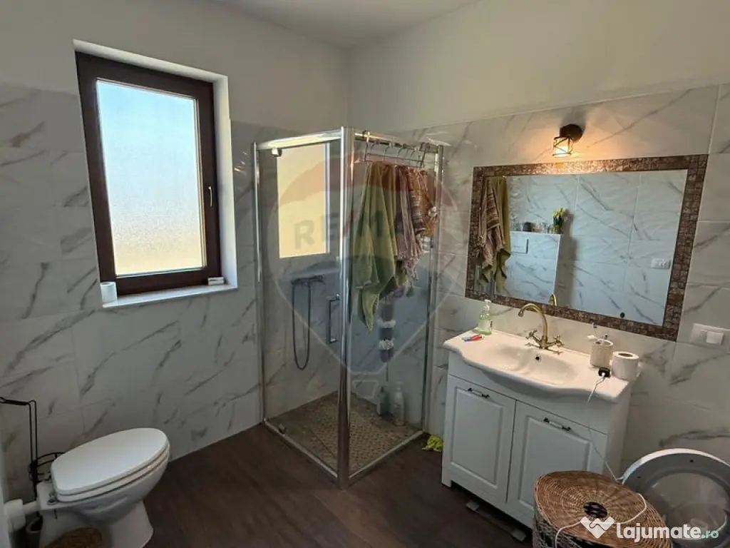 Casă / Vilă Coțofănești Bacău 