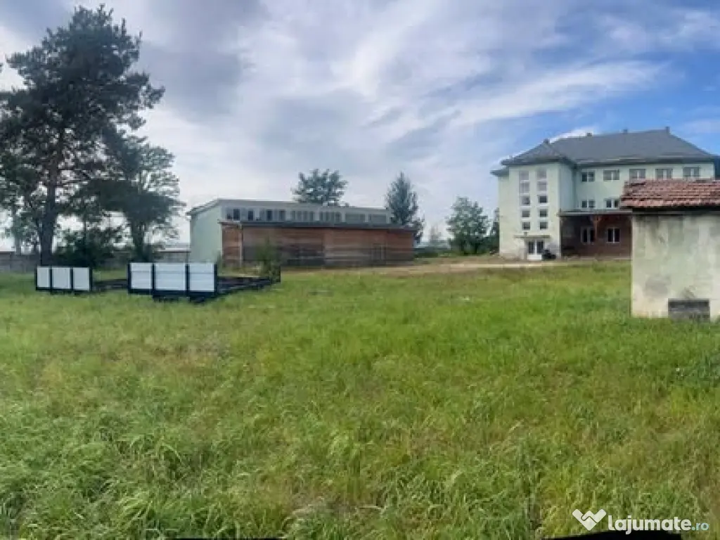 DE VÂNZARE / DE ÎNCHIRIAT HALĂ DE PRODUCȚIE + DEPOZIT + TEREN 5.033 mp 