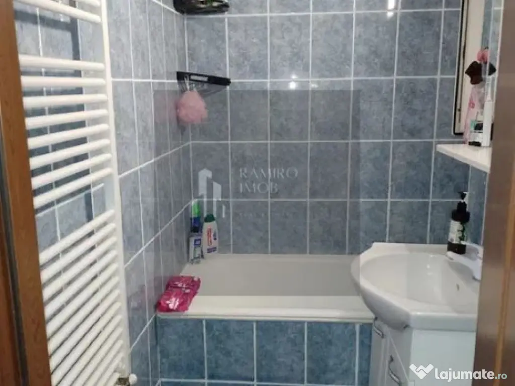 Apartament 2 camere,parter,curte,mobilat/utilat Prelungir... 