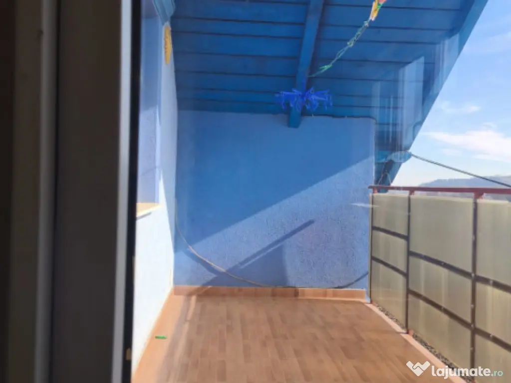 Casa multifunctionala, 420mp, 2300mp teren, Siret 