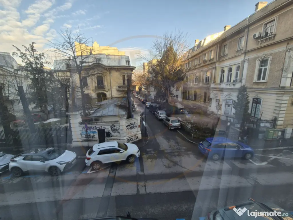 Spatiu de birouri open space 