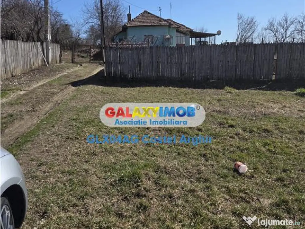 Vindem teren intravilan Calinesti 845 mp , deschidere 13,5 m 