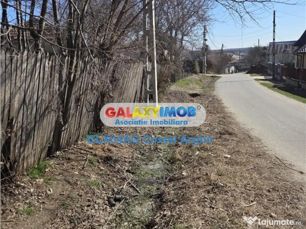 Vindem teren intravilan 2300 mp in com Calinesti , 100 m de 