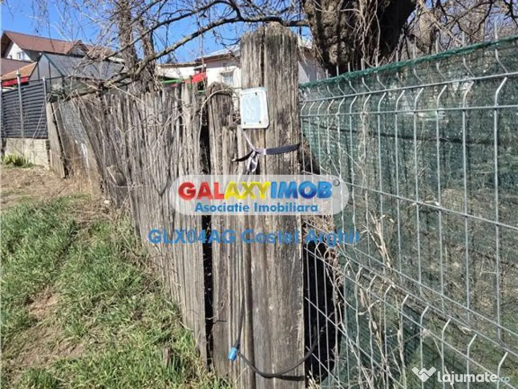 Vindem teren intravilan 2300 mp in com Calinesti , 100 m de 