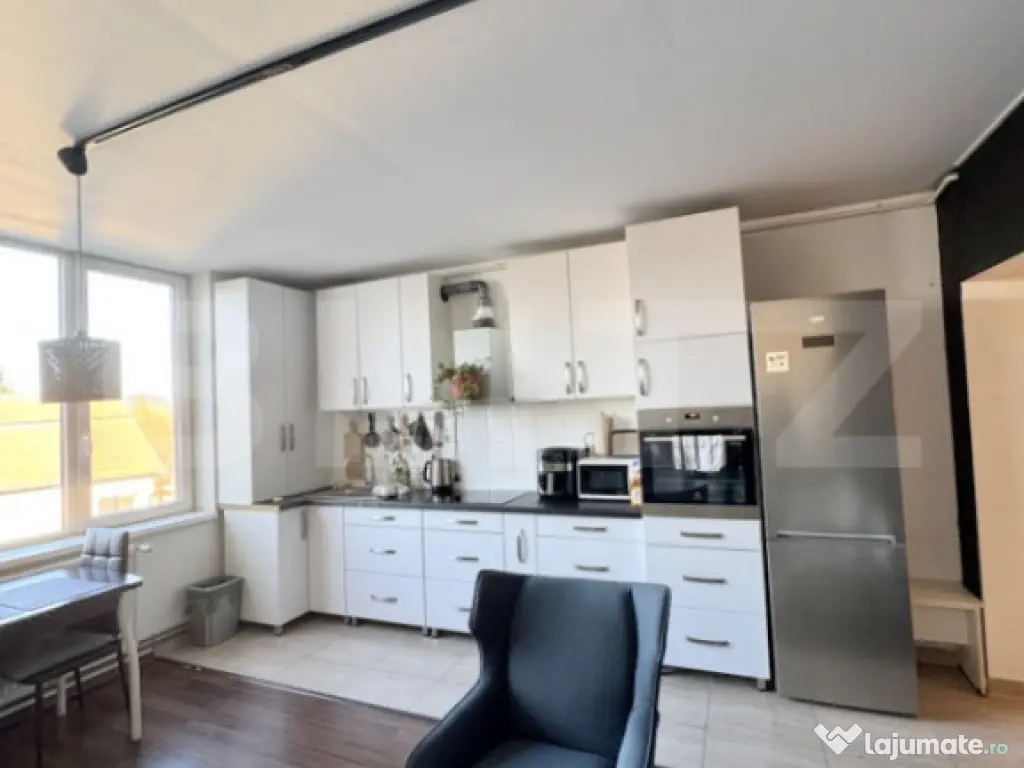 Apartament 2 camere, parcare, zona Marasti 