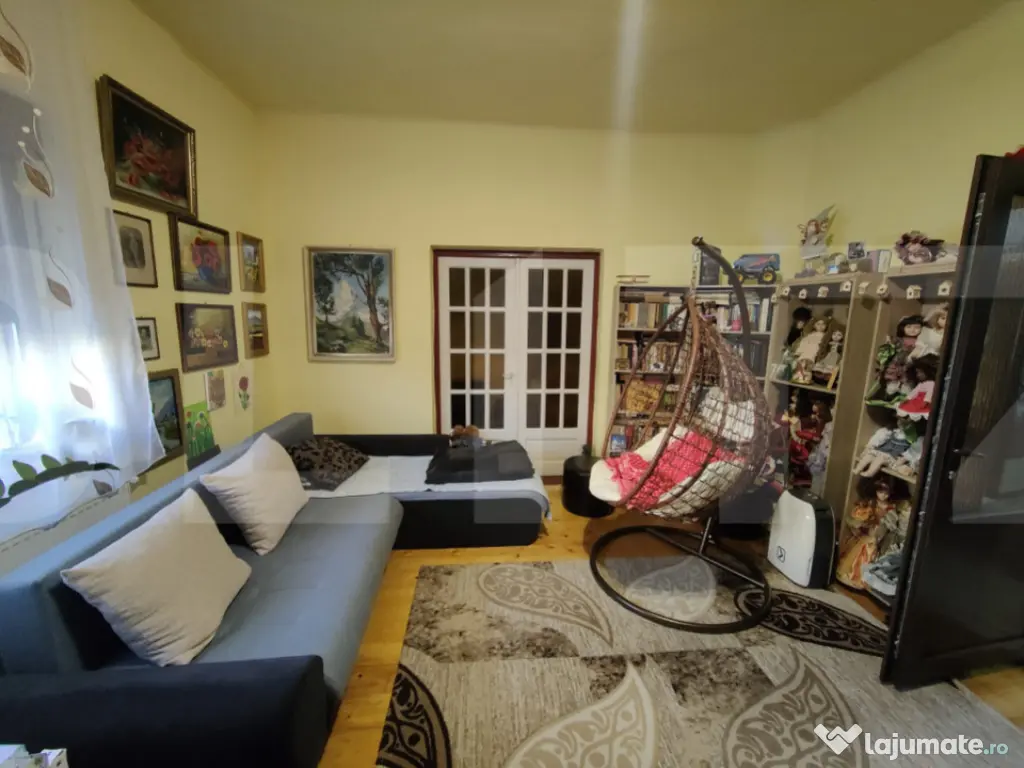 Apartament la casa aproape de stadionul UTA 