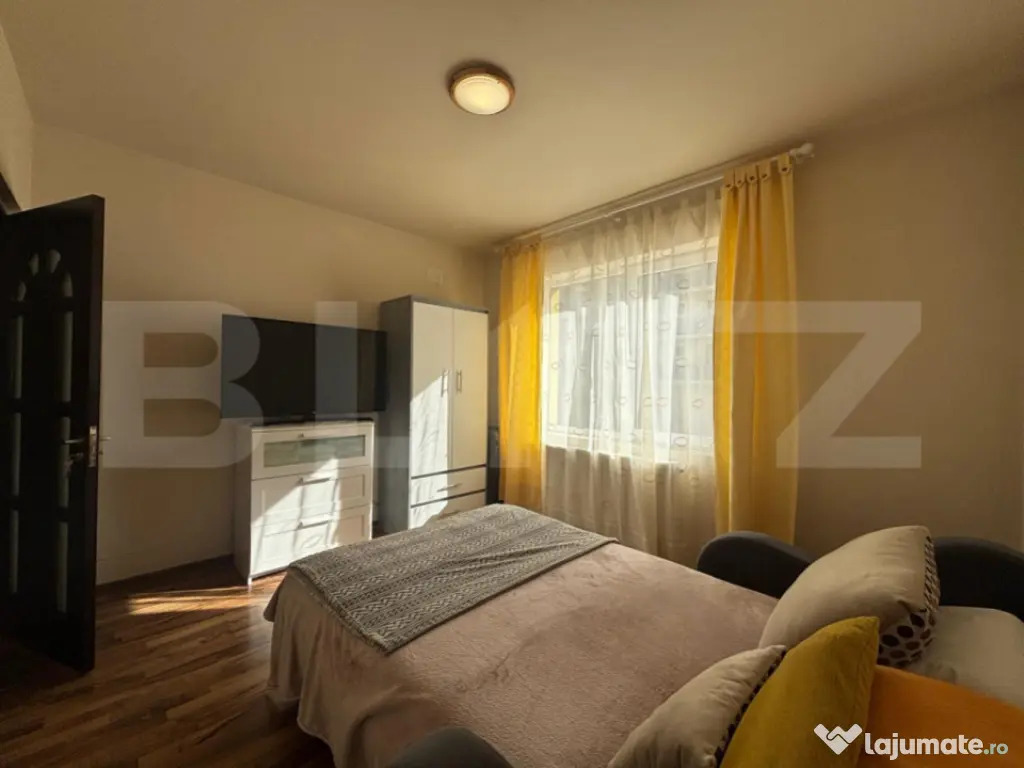 Apartament 3 camere, 58 mp, parcare, intermediar, zona Flori 