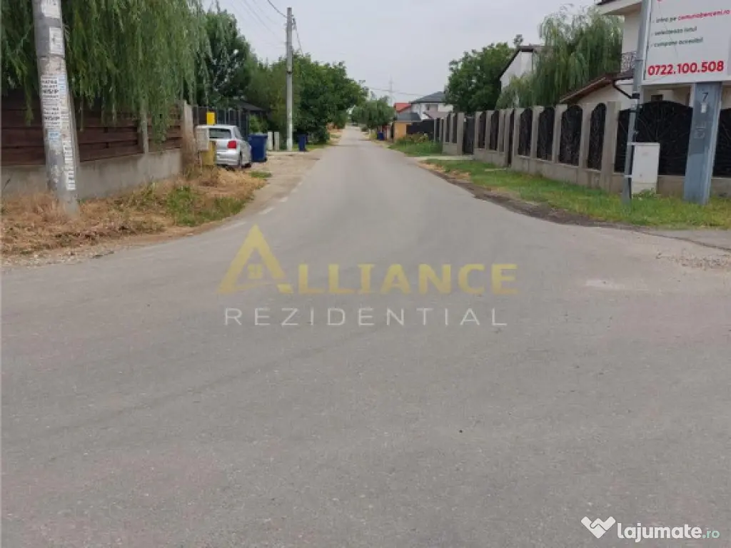 Teren 330 mp,la 250-300 m de alte case.Zona in dezvoltare. 