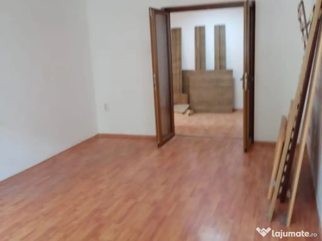 Iorga, 3 camere, parter 