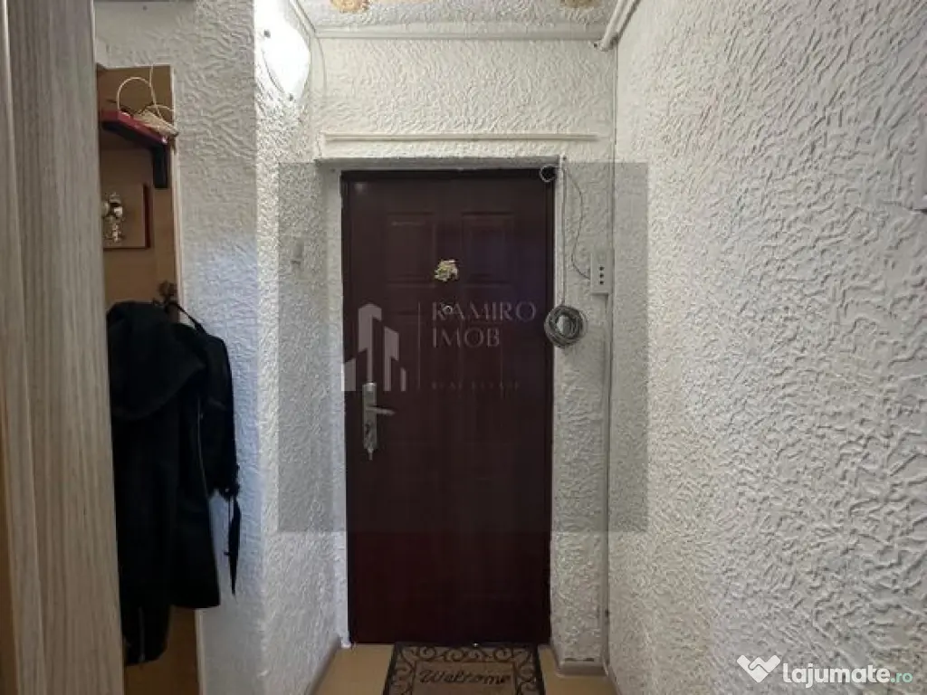 3 Camere 70mp - Partial Renovat - Metrou Aparatori la 1 Min 