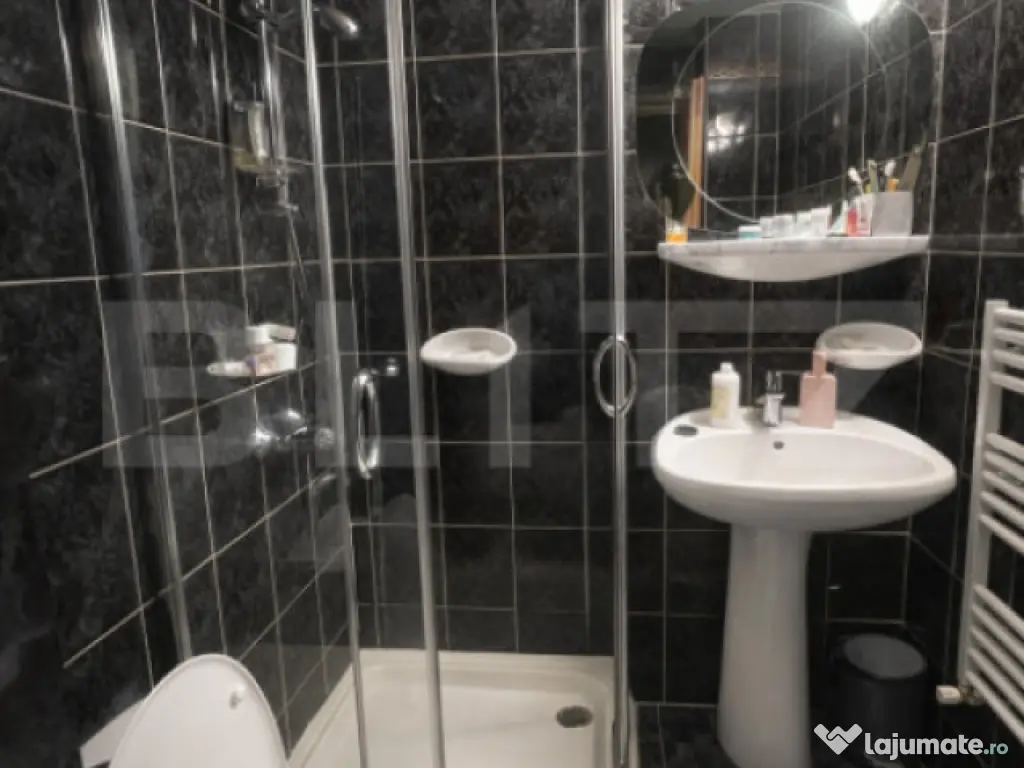 Apartament cu 4 camere, 92 mp, parter – CR Vivu 