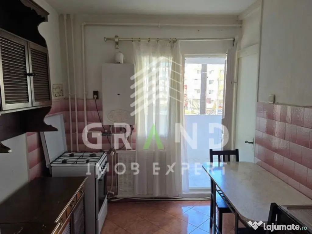 2 camere decomandate | Etaj 1 | Balcon | BRD Mărăști/The 