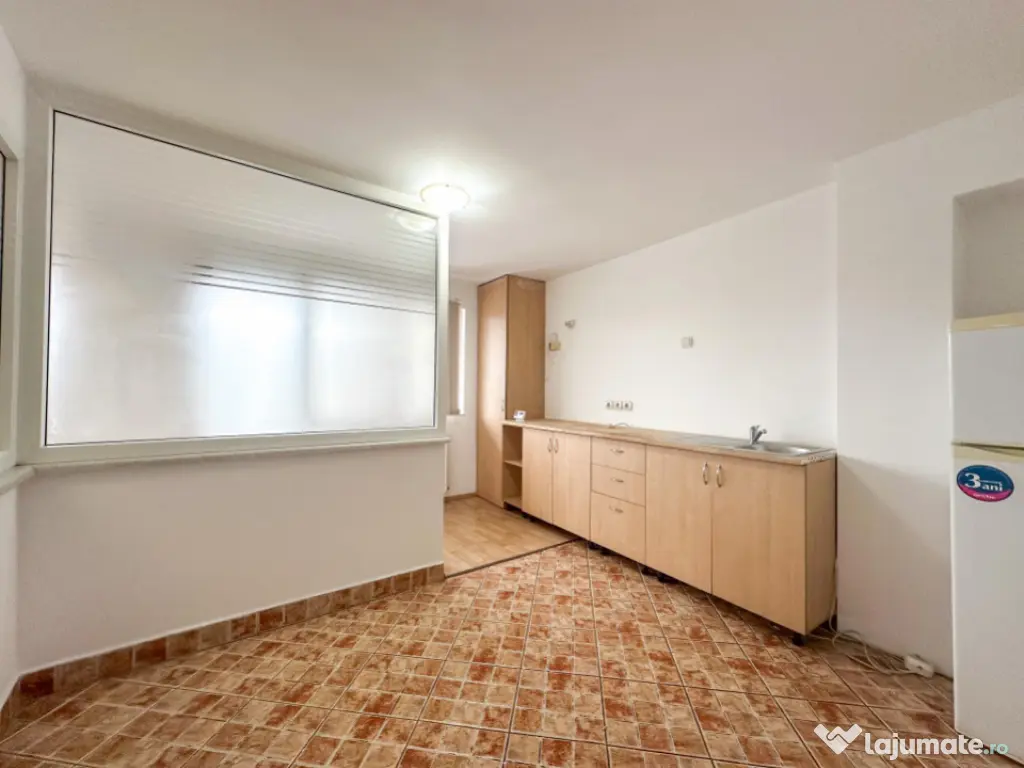 2 etaje, 160mp, centrala termica, scara interioara - Prestan 