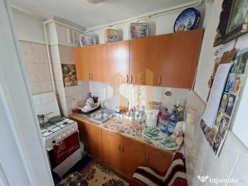 Garsoniera Tractorul Brasov 13 Decembrie 