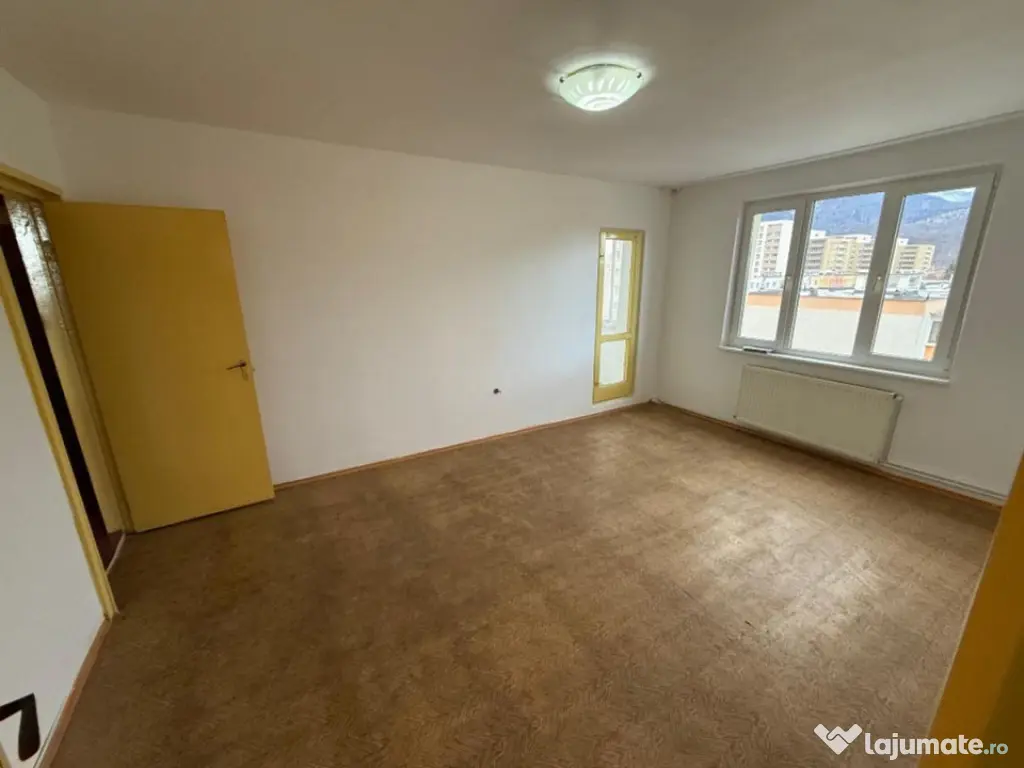 Apartament de 2 camere ( Beton Armat )-Astra-Berzei 