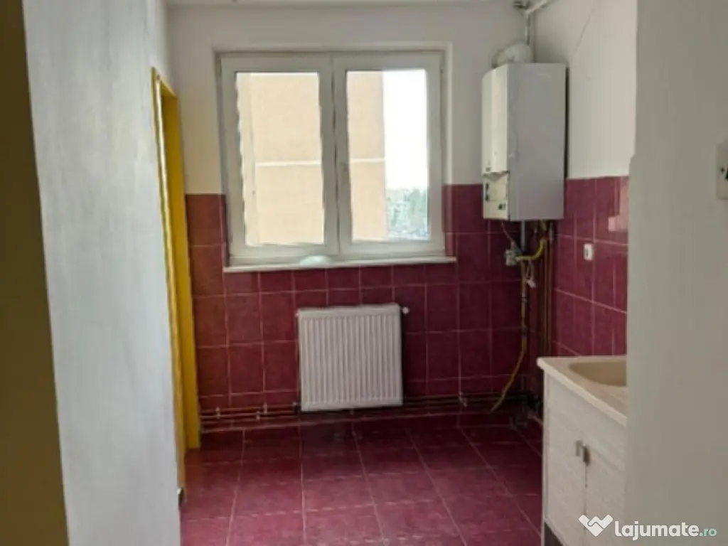 Apartament de 2 camere ( Beton Armat )-Astra-Berzei 