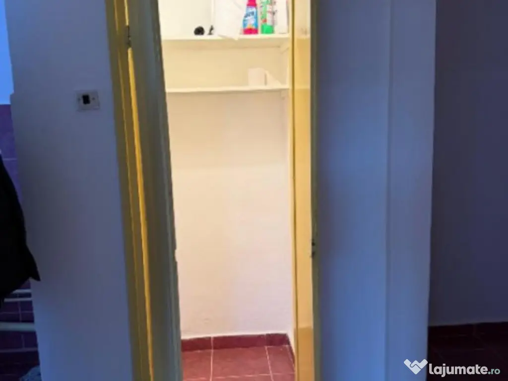 Apartament de 2 camere ( Beton Armat )-Astra-Berzei 