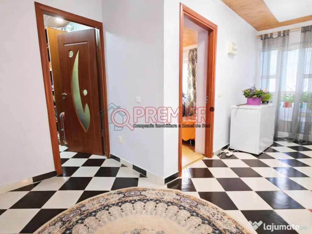 Casa spatioasa P+1+pod, zona Metrou Aparatorii Patriei – 