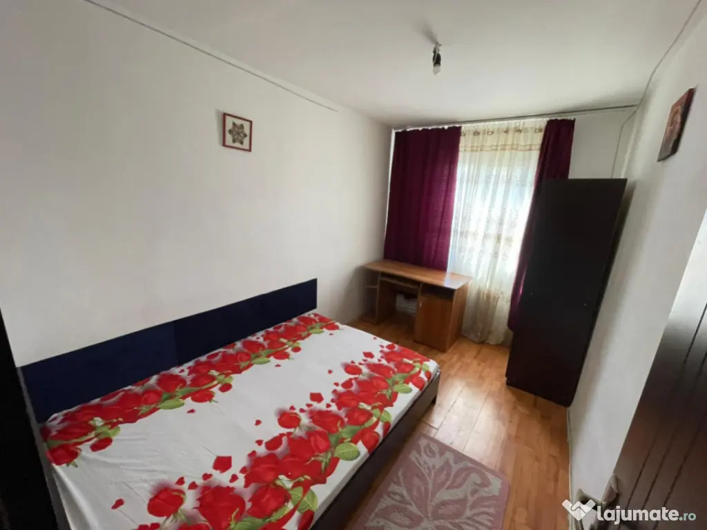 Apartament 3 camere decomandat, 65 mp, Lapus 