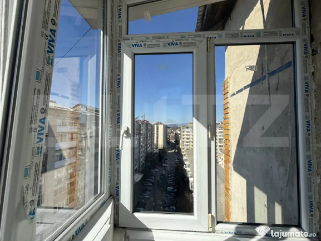 Apartament 3 camere, 55 mp, zona Micro 4 