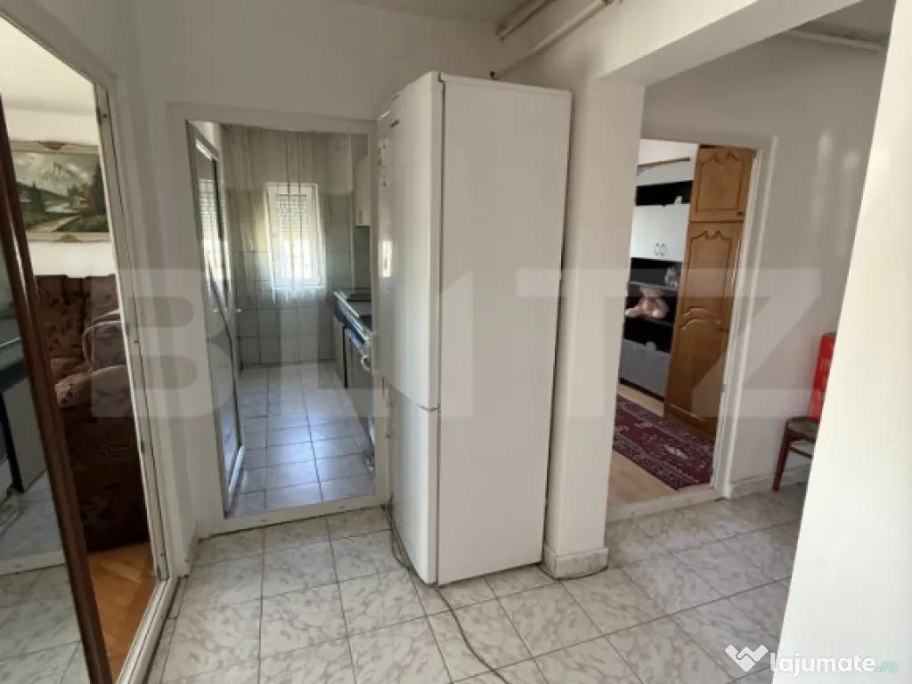 Apartament 3 camere, 55 mp, zona Micro 4 