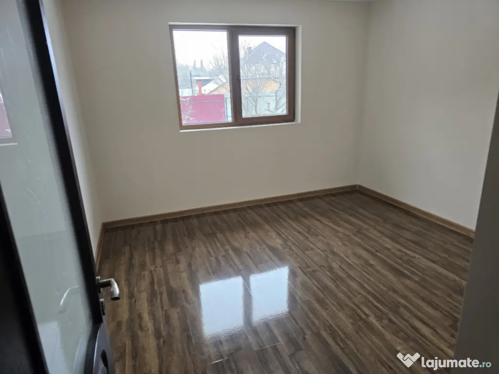 Casa in zona liniștită Târgul Neamț 