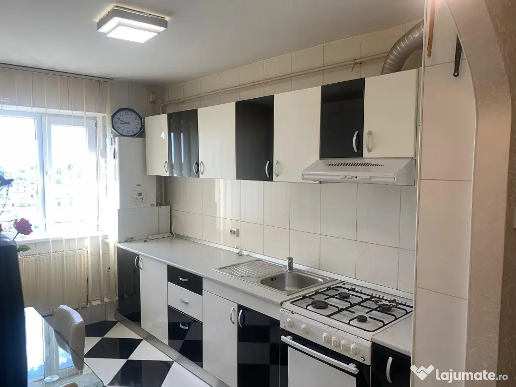Apartament 3 camere Viziru mobilat -utilat ,Liber. 