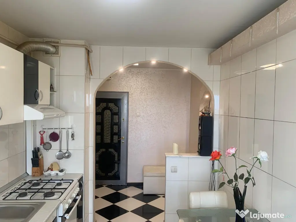 Apartament 3 camere Viziru mobilat -utilat ,Liber. 