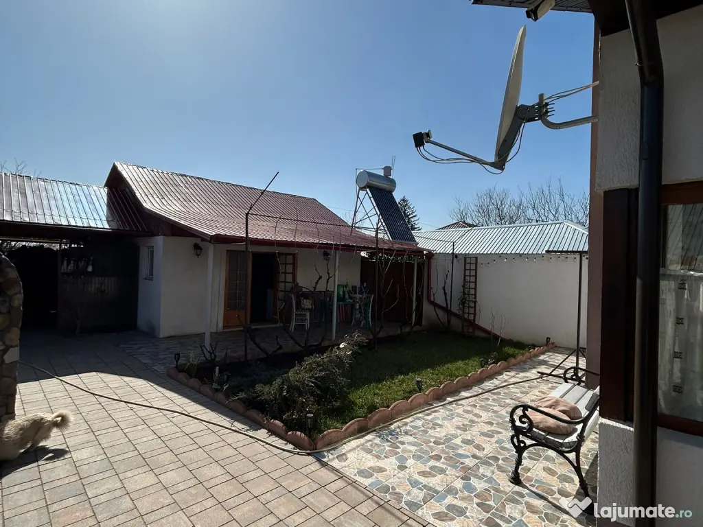 Casă de vânzare în Oreavul – Valea Râmnicului 