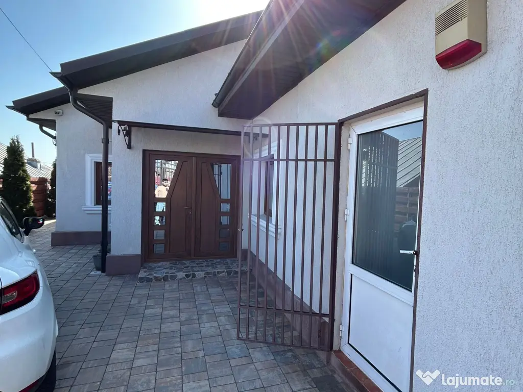Casă de vânzare în Oreavul – Valea Râmnicului 