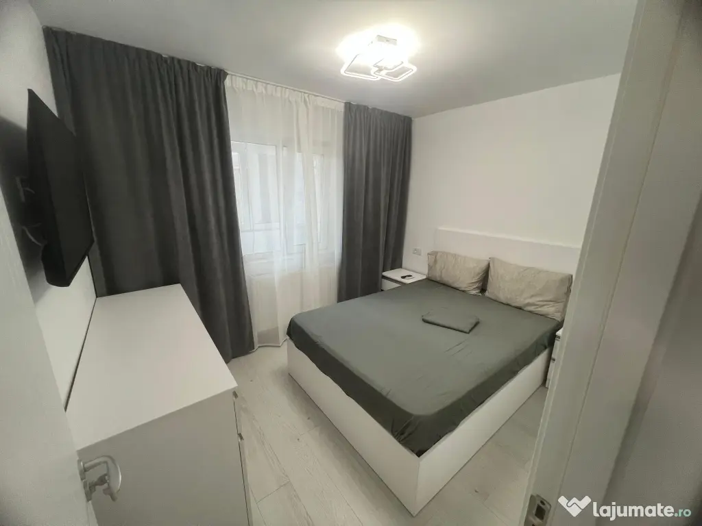 Închiriez apartament în zona Tudor Vladimirescu 