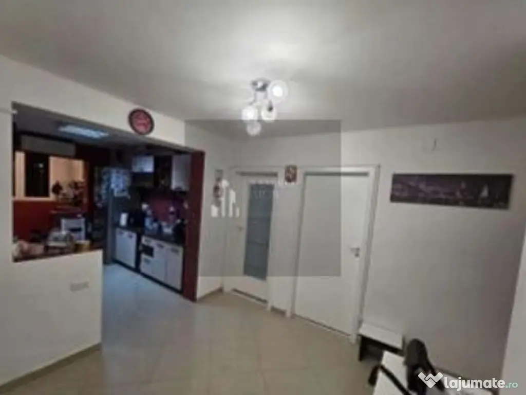 4 Camere 80 mp - 2 balcoane bloc 1982 