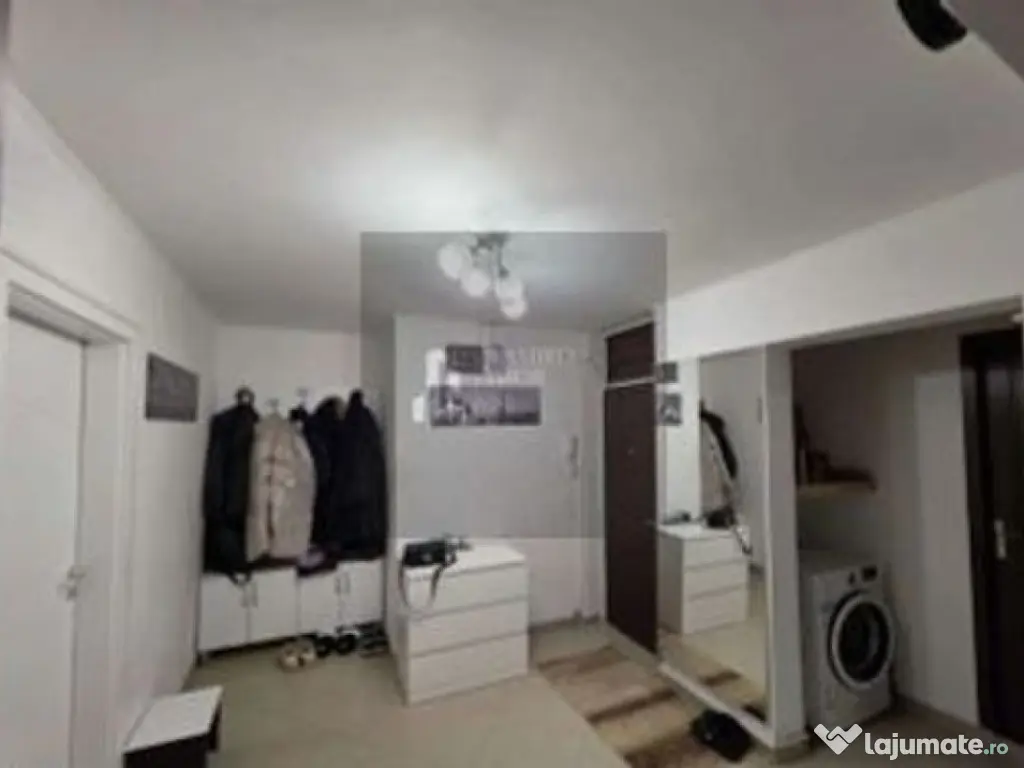 4 Camere 80 mp - 2 balcoane bloc 1982 