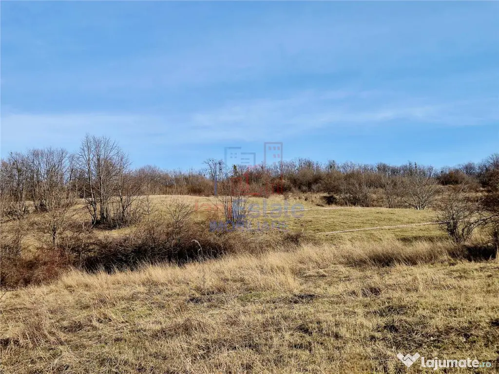 Teren cu vedere frumoasa 