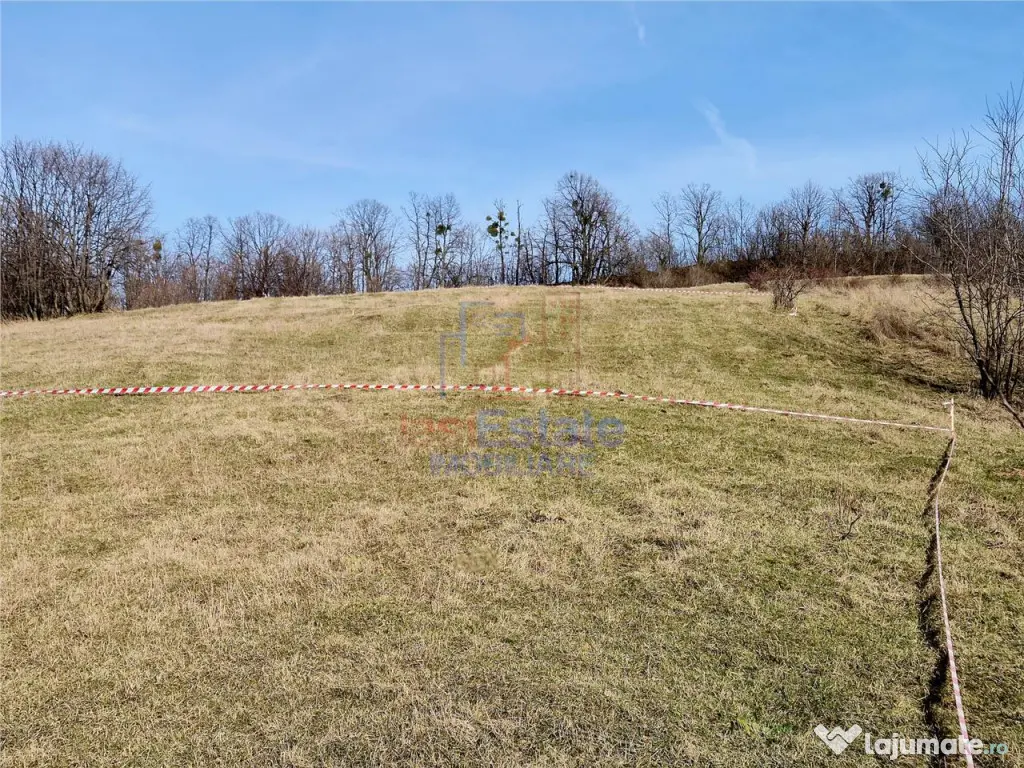 Teren cu vedere frumoasa 