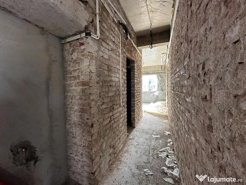 FERDINAND - Lirei | Teren 412 mp| Cladire 750 mp | struct... 